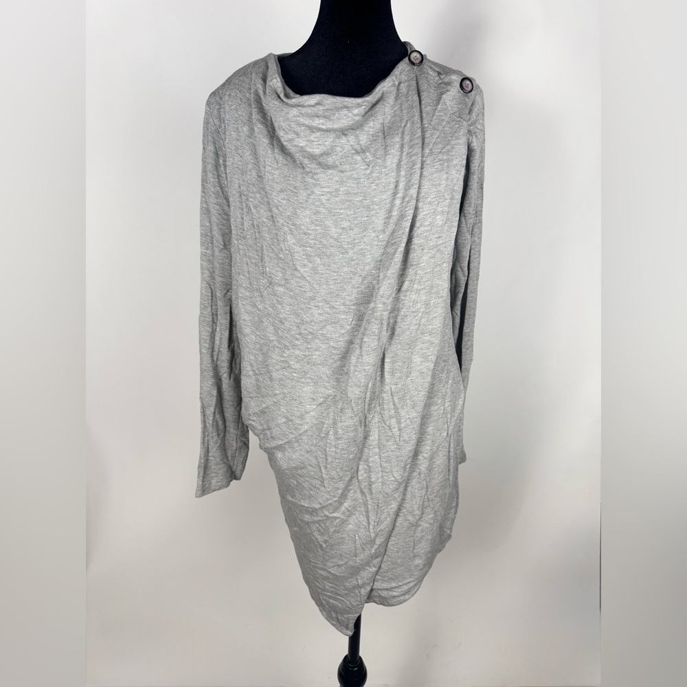 Splendid Sweater Size M